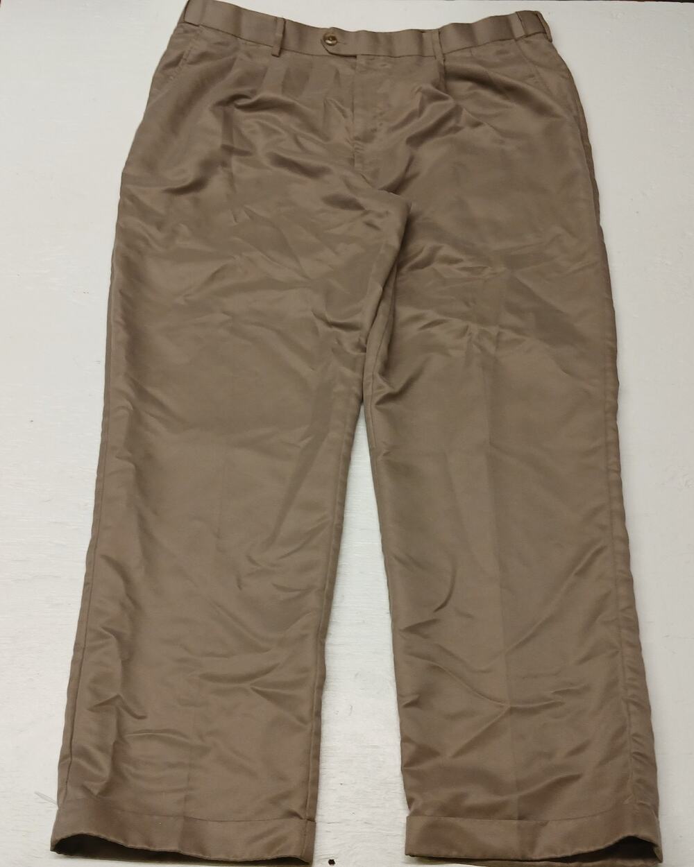 Perry Ellis (40x32) Tan Relaxed Fit Khaki Dress Slacks